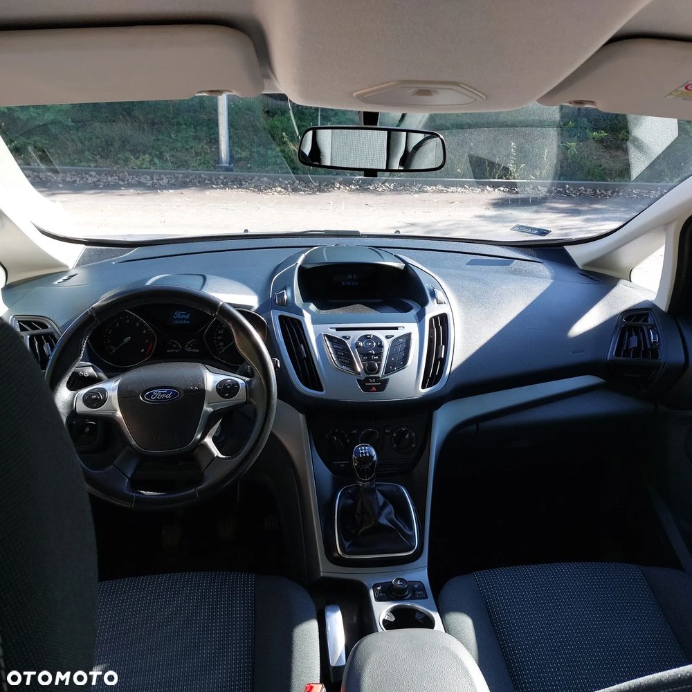 Ford C-MAX - 11