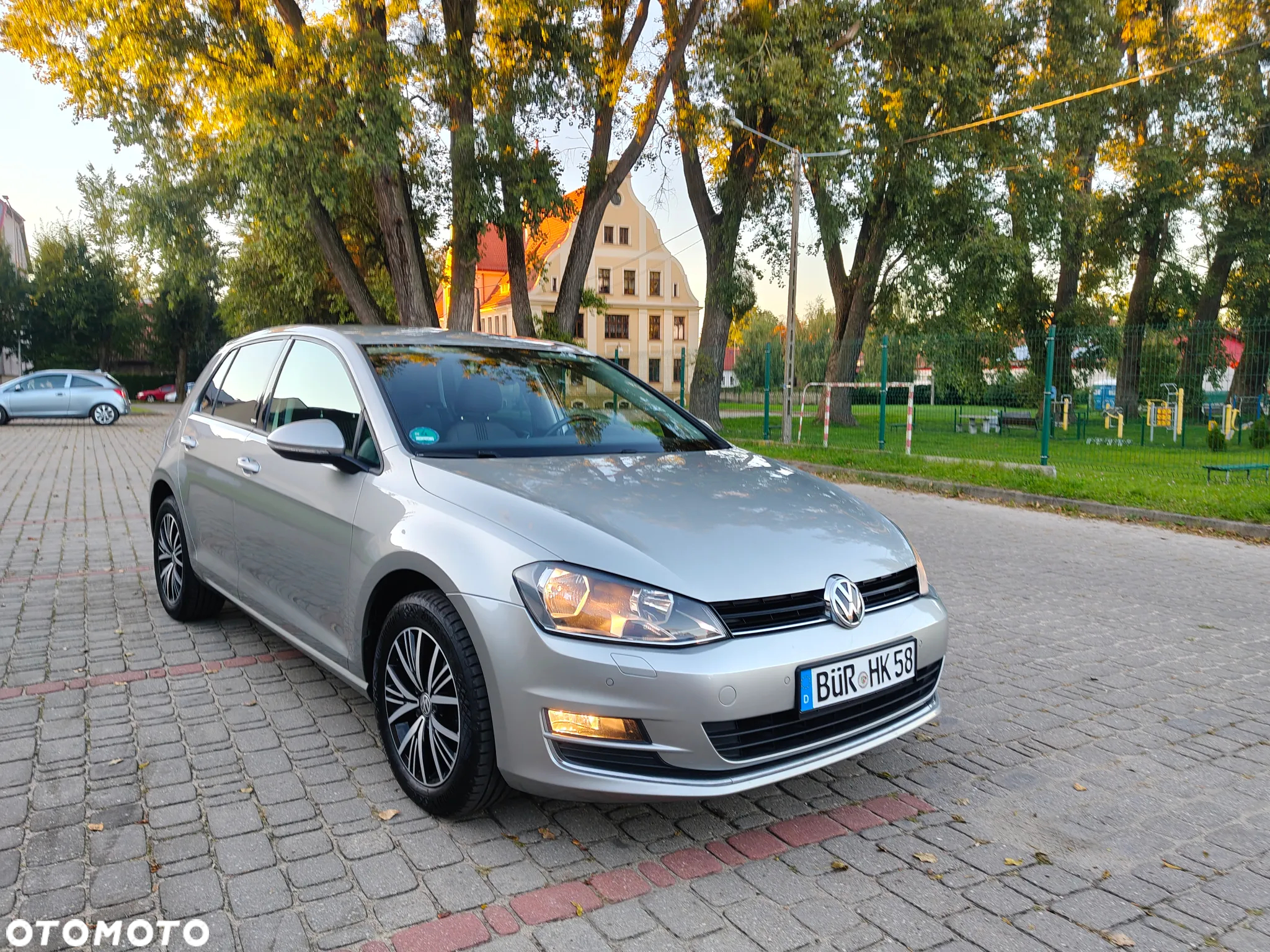 Volkswagen Golf 1.2 TSI BlueMotion Technology Allstar - 25