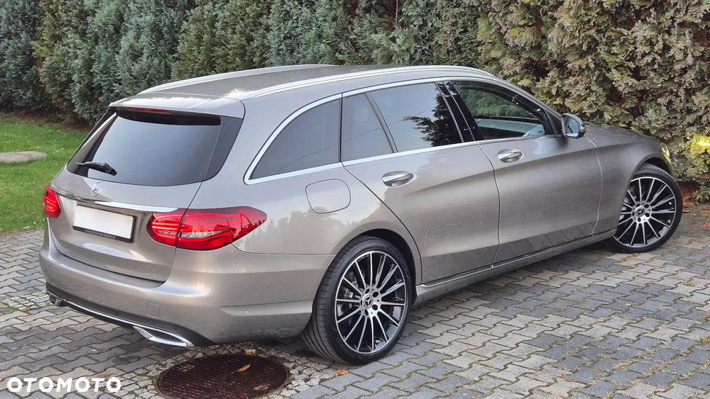 Mercedes-Benz Klasa C 300 d T 9G-TRONIC Avantgarde - 9