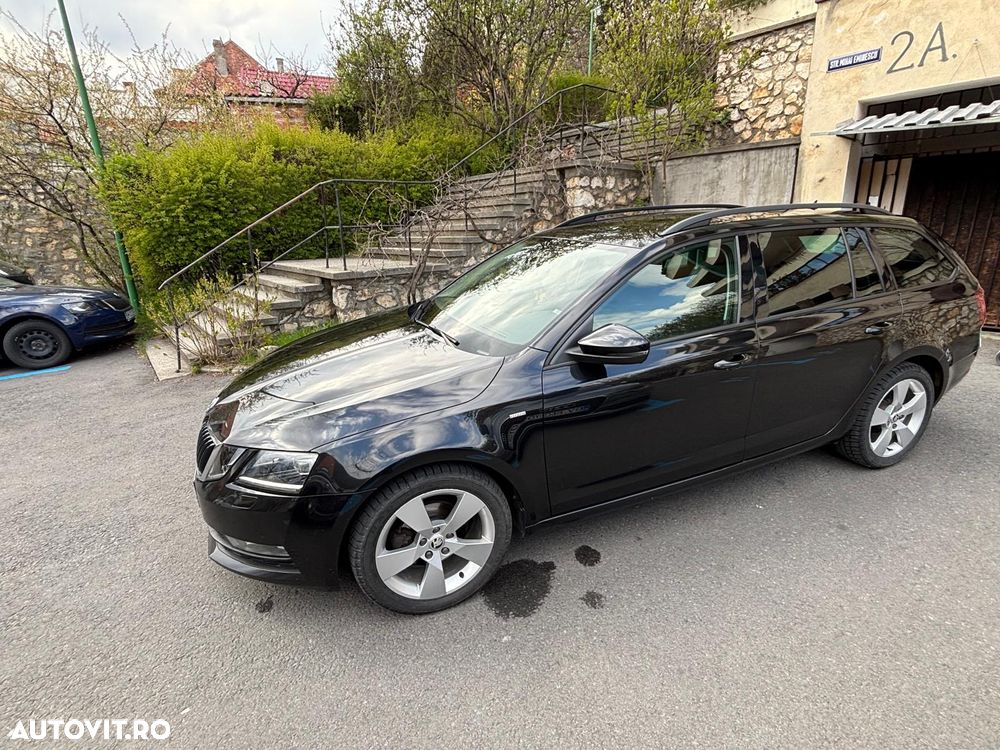 Skoda Octavia 1.6 TDI DSG Ambition - 6