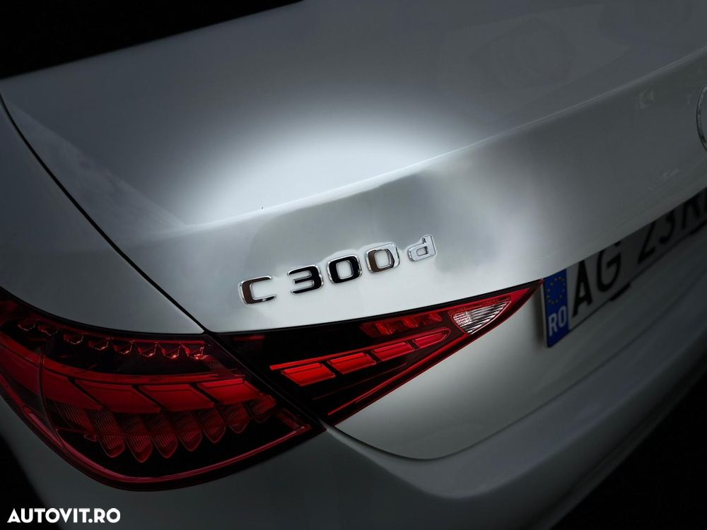 Mercedes-Benz C 300 d 4MATIC - 30