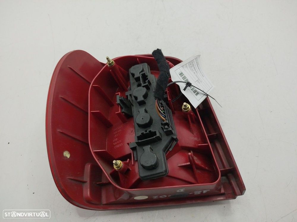 Farolim Stop Dto Volkswagen Polo (6N) - 4