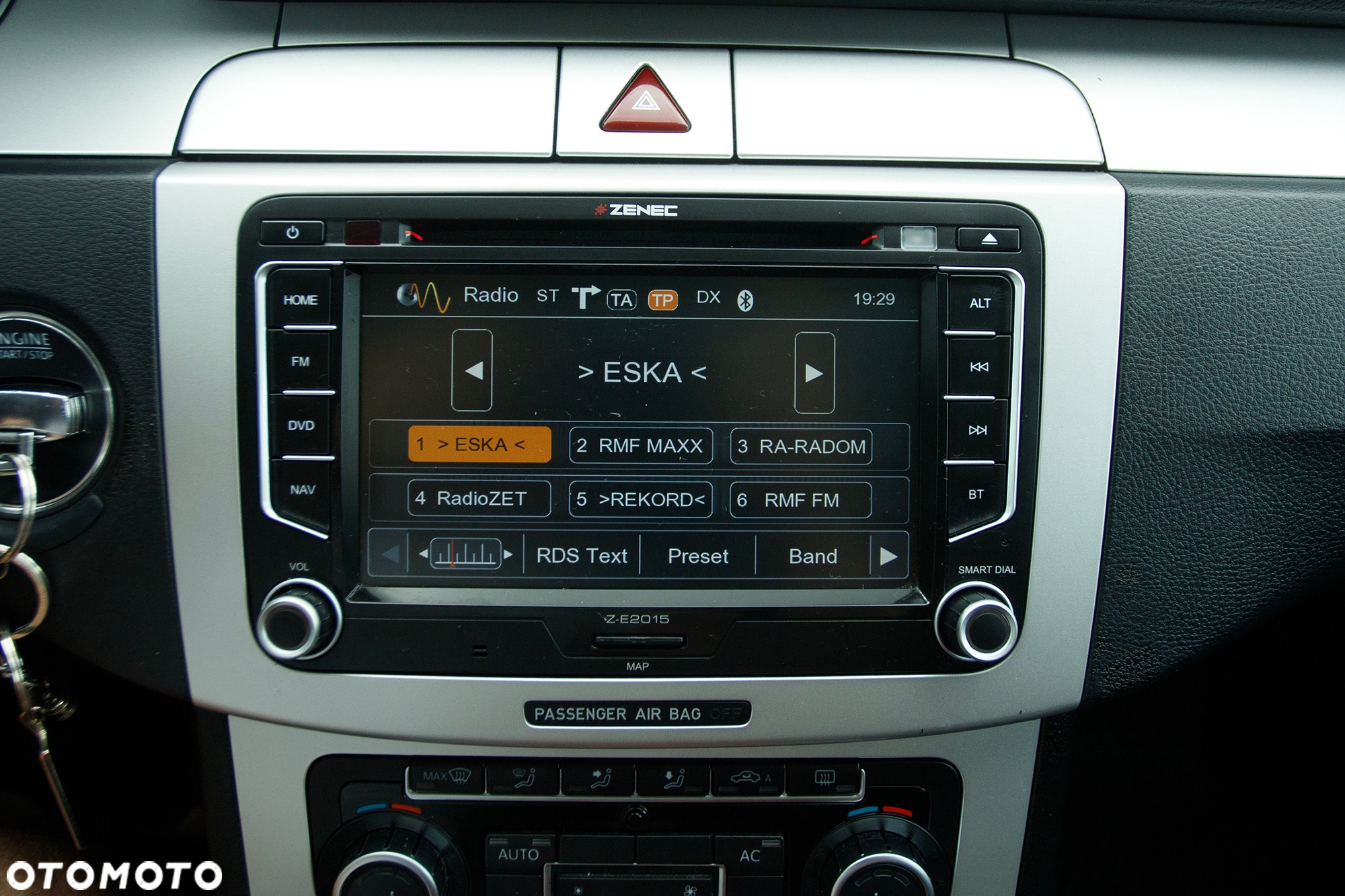 Volkswagen Passat 2.0 TDI Comfortline - 36