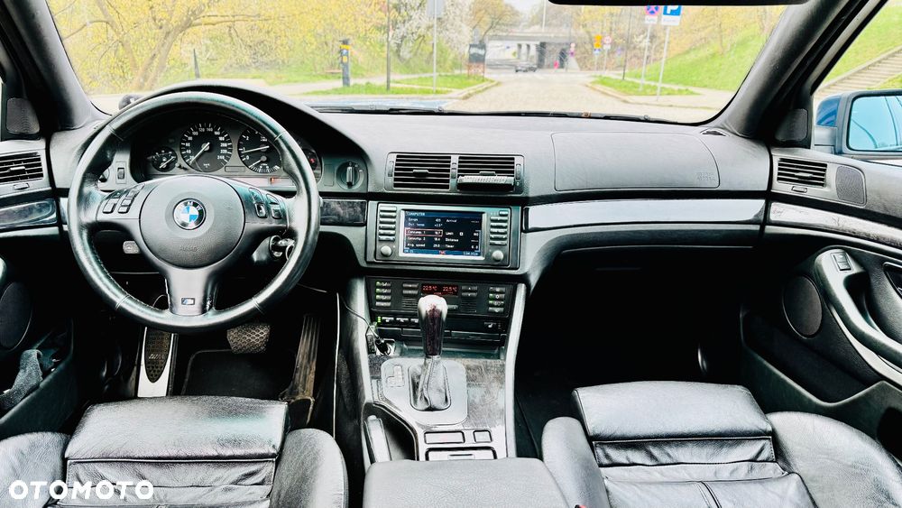 BMW Seria 5 - 12