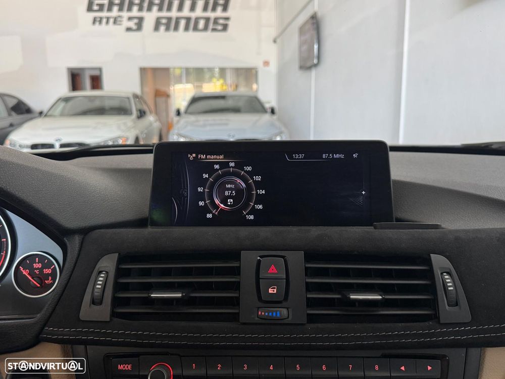 BMW 320 d Auto Pack M - 19