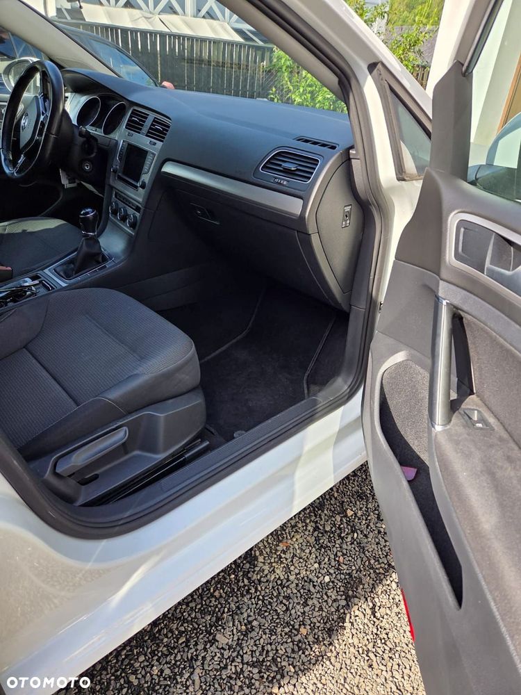 Volkswagen Golf 2.0 TDI (BlueMotion Technology) Comfortline - 18