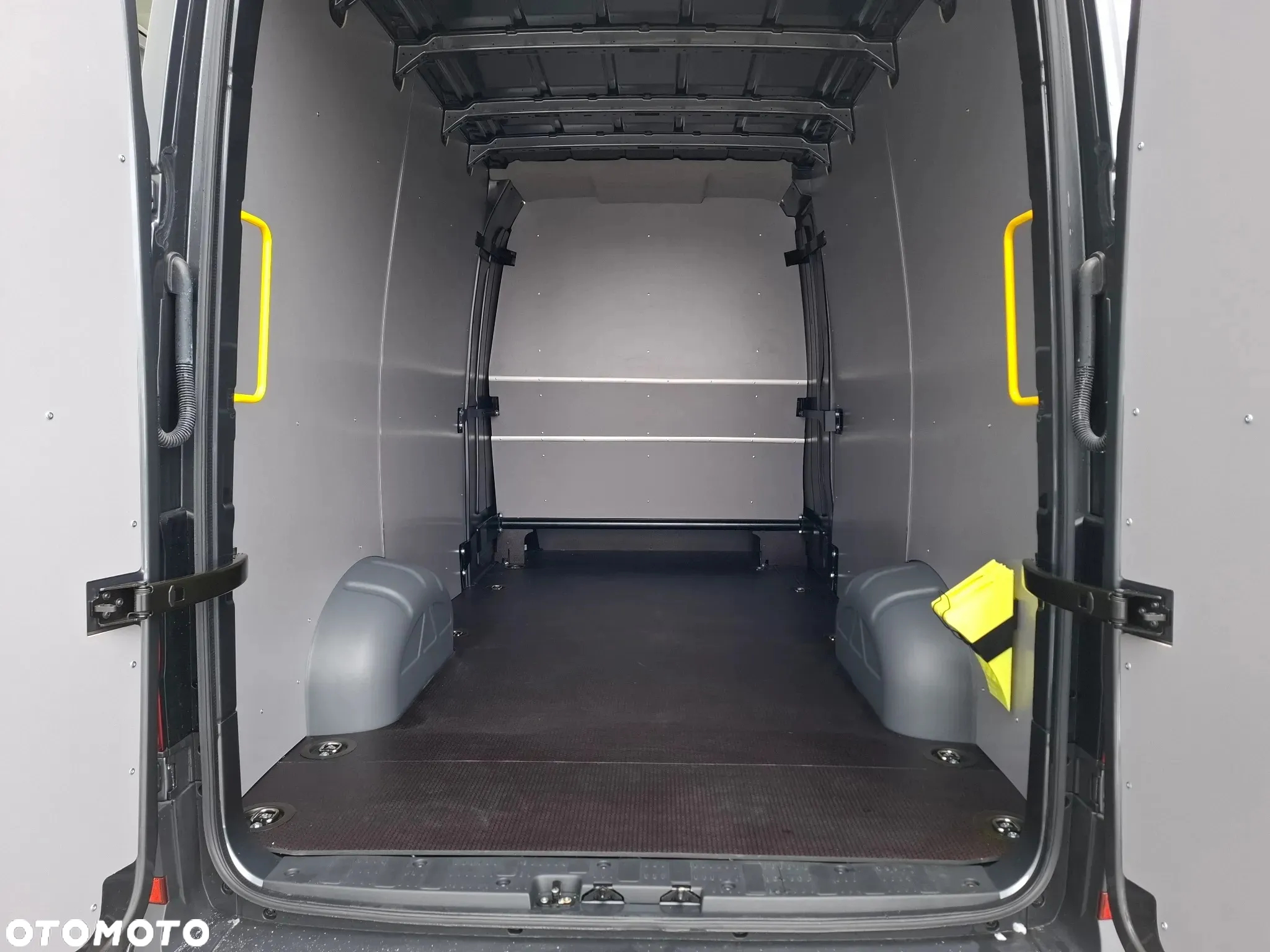 Volkswagen Crafter - 6