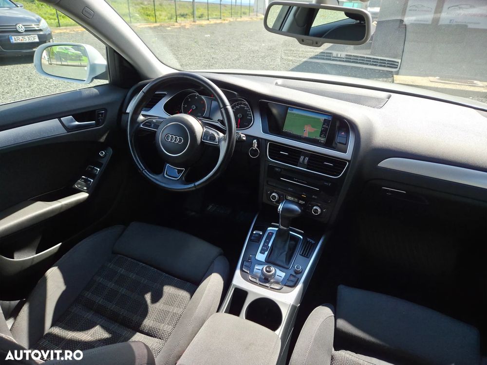 Audi A4 2.0 TDI DPF multitronic S line Sportpaket - 12
