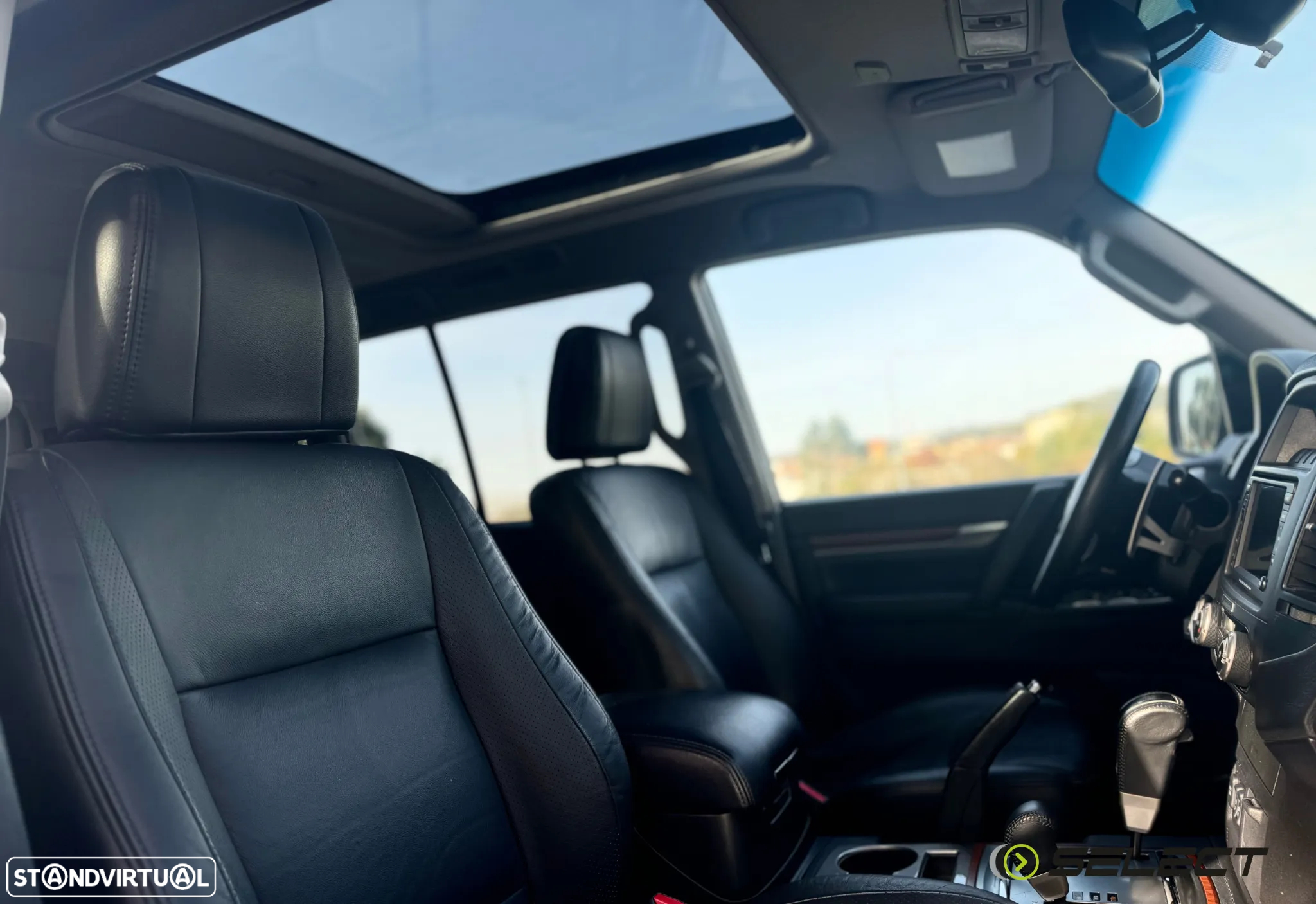 Mitsubishi Pajero 3.2 DI-D Intense CA - 32