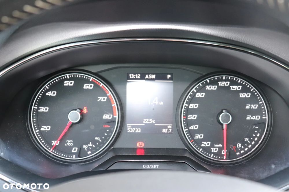 Seat Arona 1.0 Eco TSI DSG XCELLENCE - 38