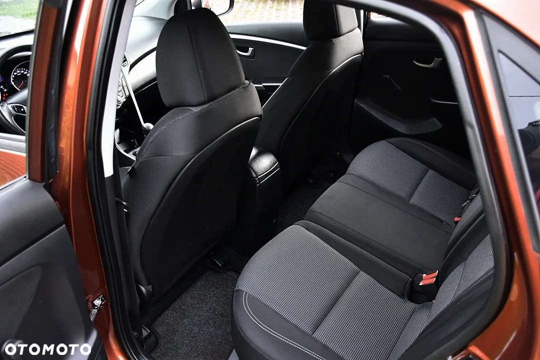 Hyundai i30 1.4 Comfort - 34