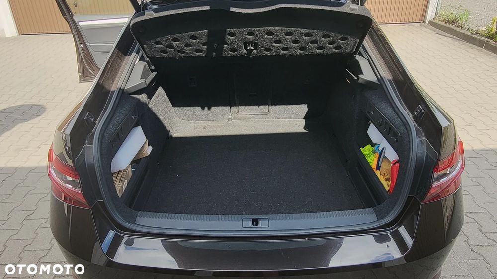 Skoda Superb 1.5 TSI ACT Ambition - 8
