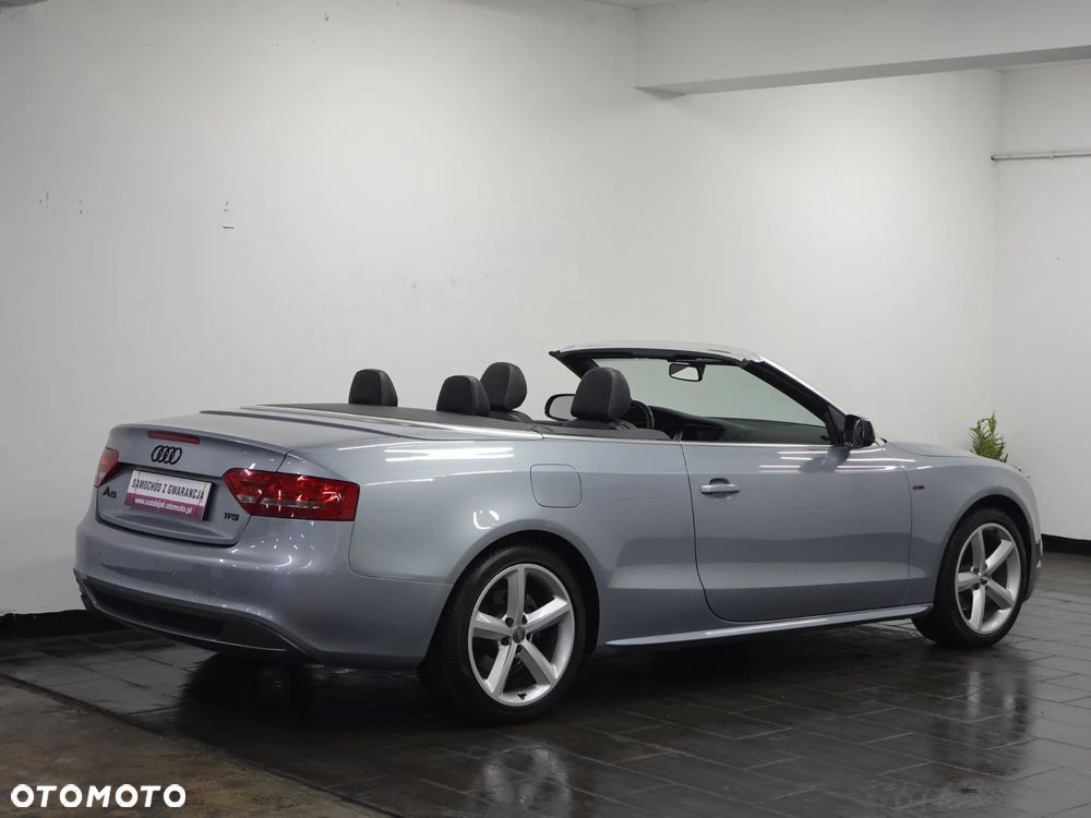Audi A5 Cabrio - 6