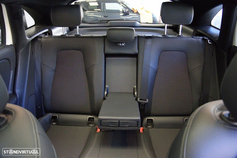 Mercedes-Benz EQA 250 Electric Art - 44