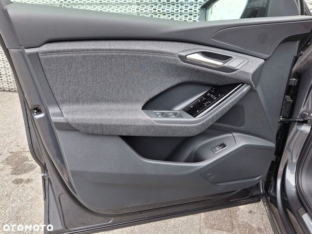 Audi Q6 Sportback e-tron - 8