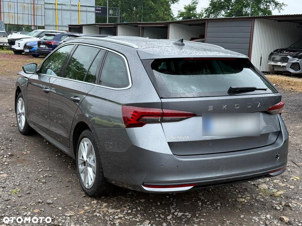 Skoda Octavia 1.5 TSI e-Tec Ambition DSG - 12