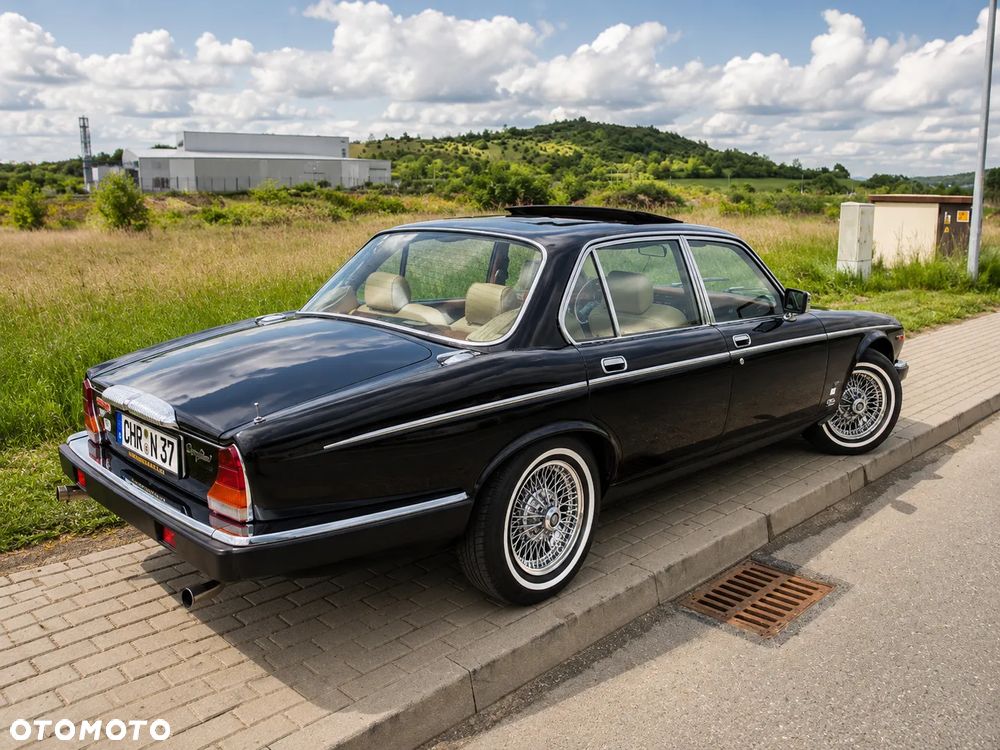 Jaguar Daimler - 4