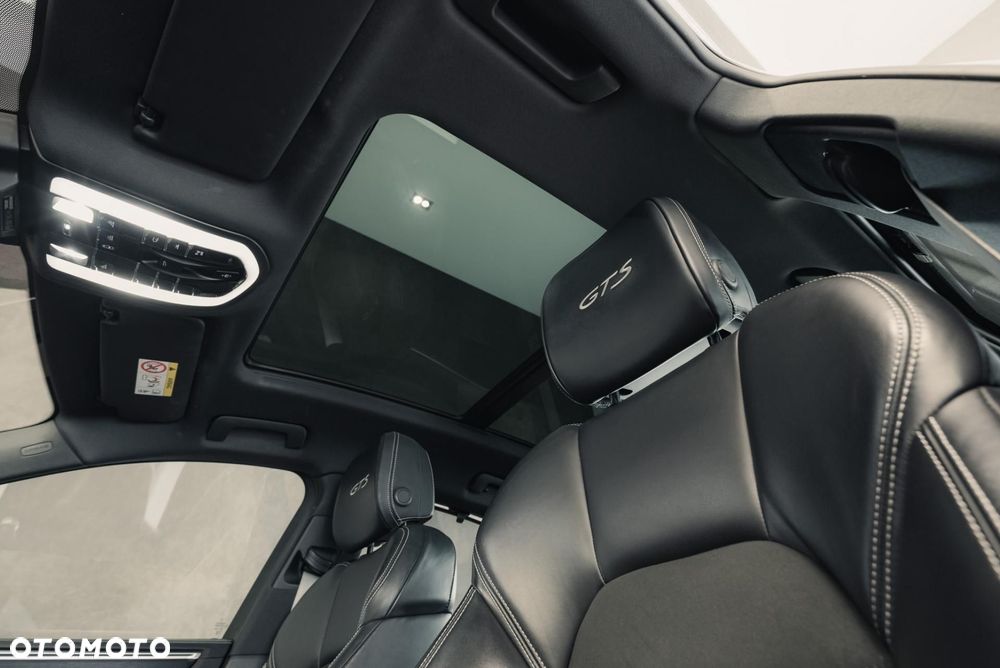 Porsche Macan GTS - 16