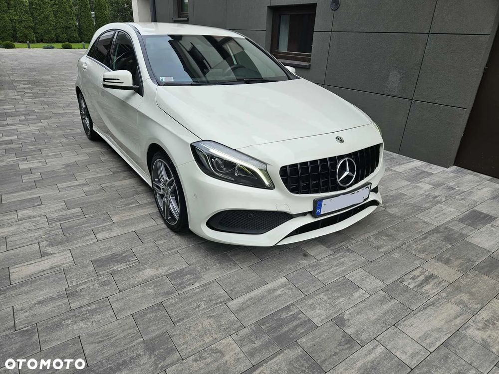 Mercedes-Benz Klasa A 220 4-Matic AMG Line - 3