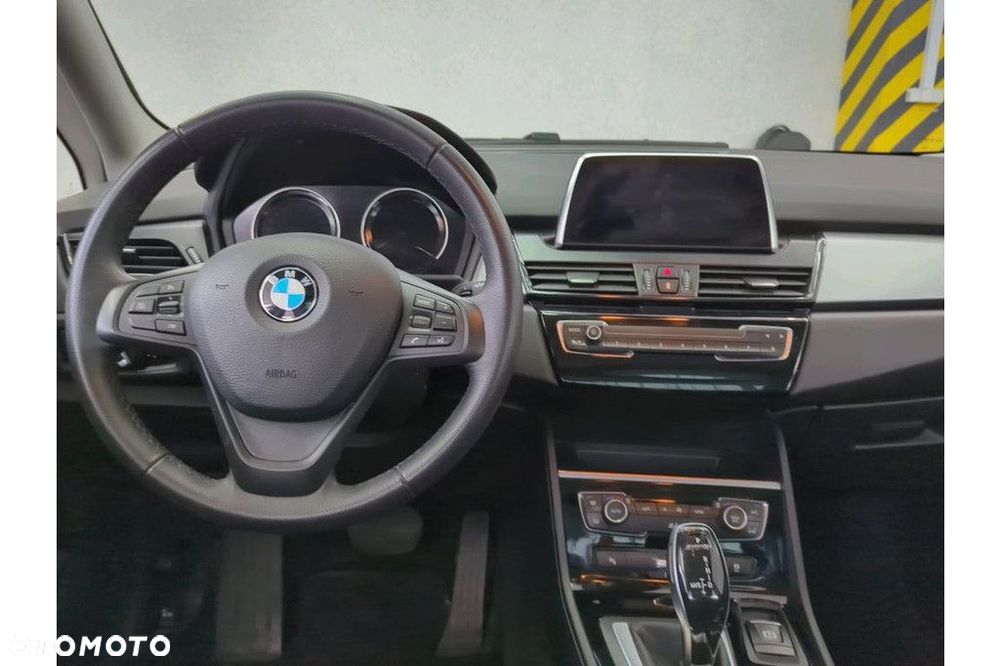 BMW Seria 2 - 8
