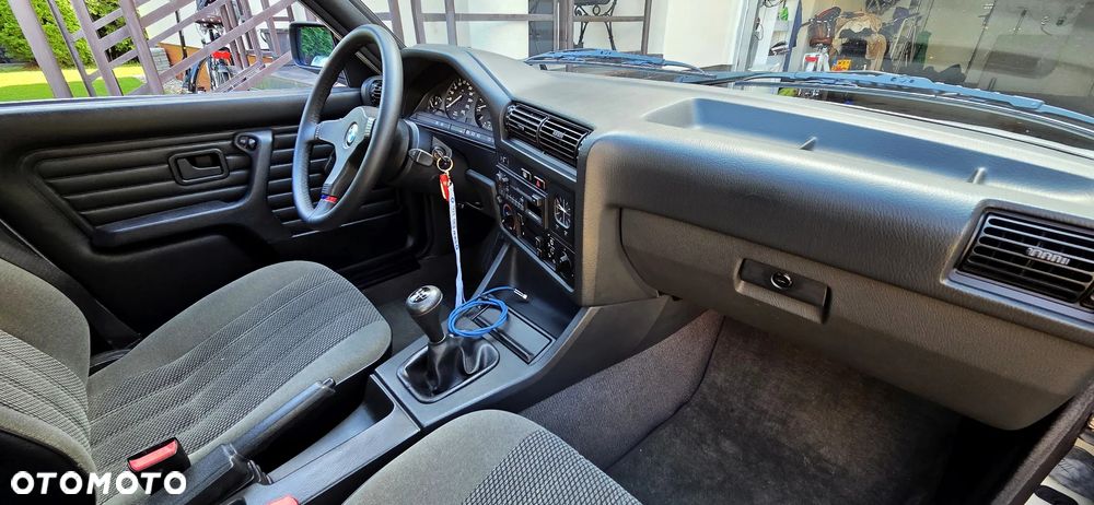 BMW Seria 3 316i - 3