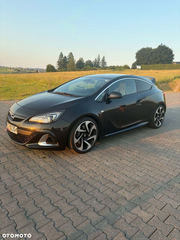 Opel Astra OPC - 1