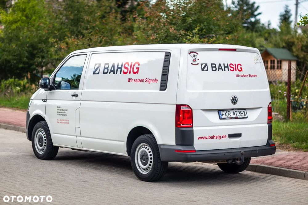 Volkswagen T6 Transporter - 16