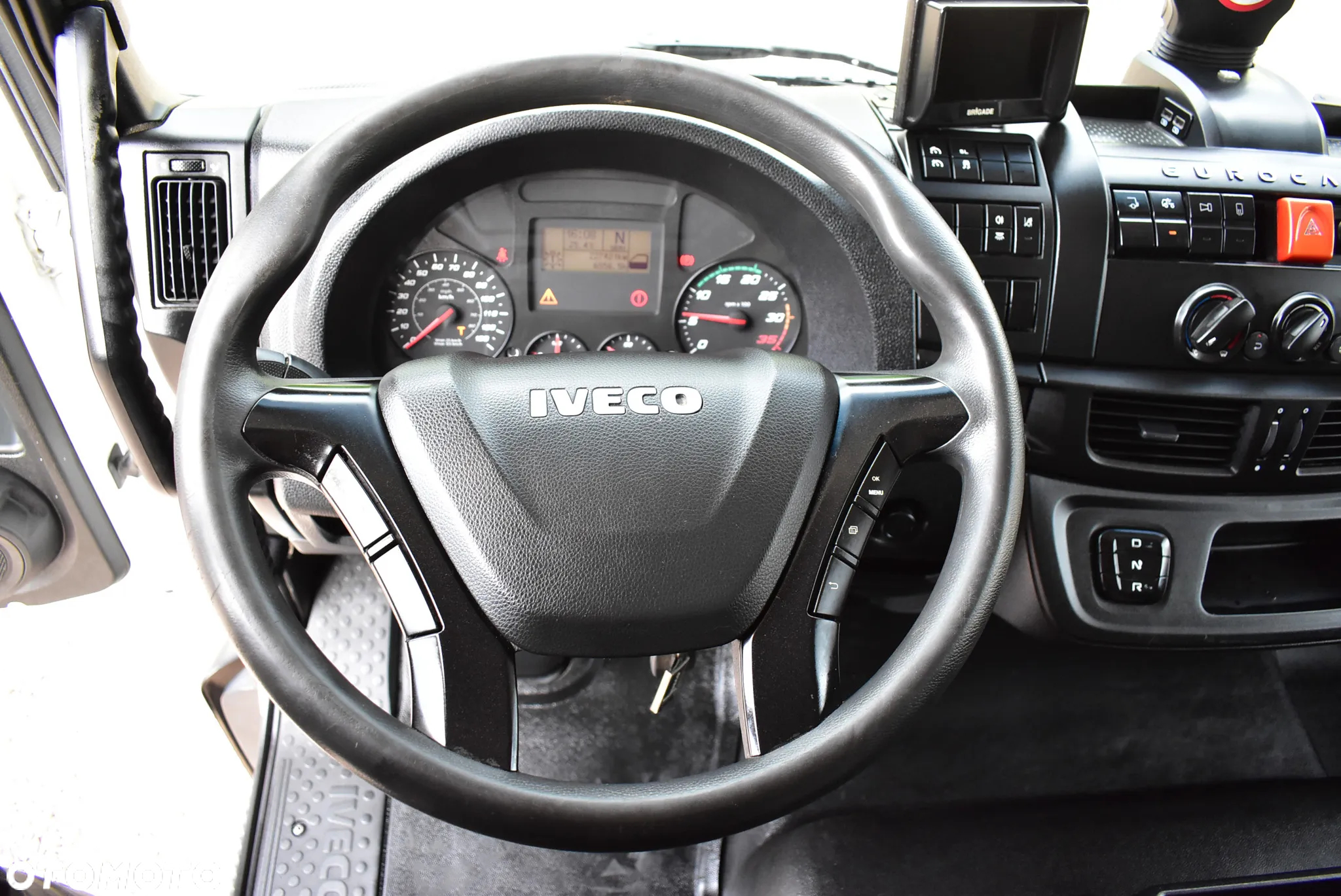 Iveco Eurocargo 140-250 Euro 6 Chłodnia / Mroźnia Drzwi +Winda ! Sprowadzona - 25
