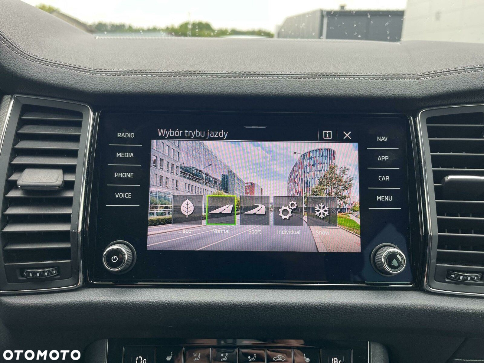 Skoda Kodiaq 2.0 TSI 4x4 Style DSG - 25