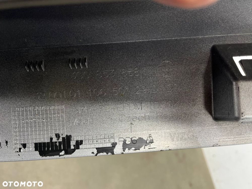 Nakładka progu VW Passat B8 14-23r. prawa listwa prawy próg zewnętrzny 3G0853858 - 15