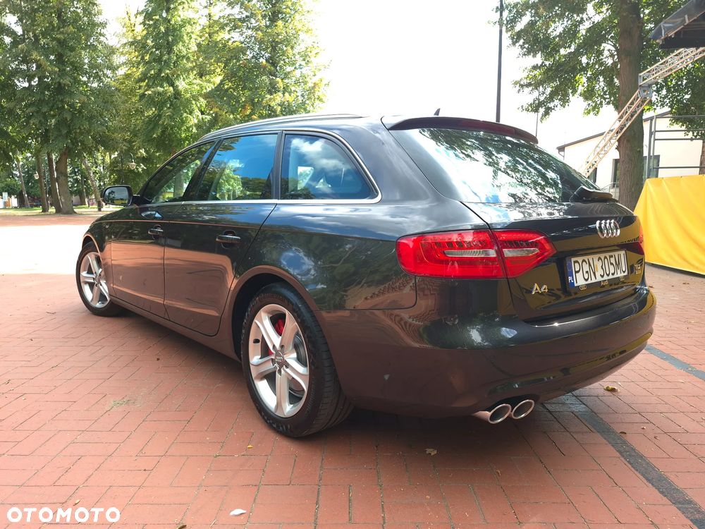Audi A4 Avant - 31