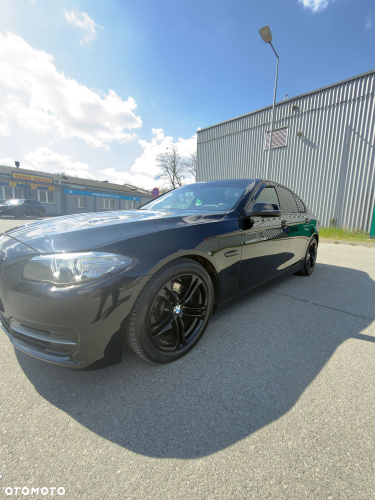 BMW Seria 5 520d - 5