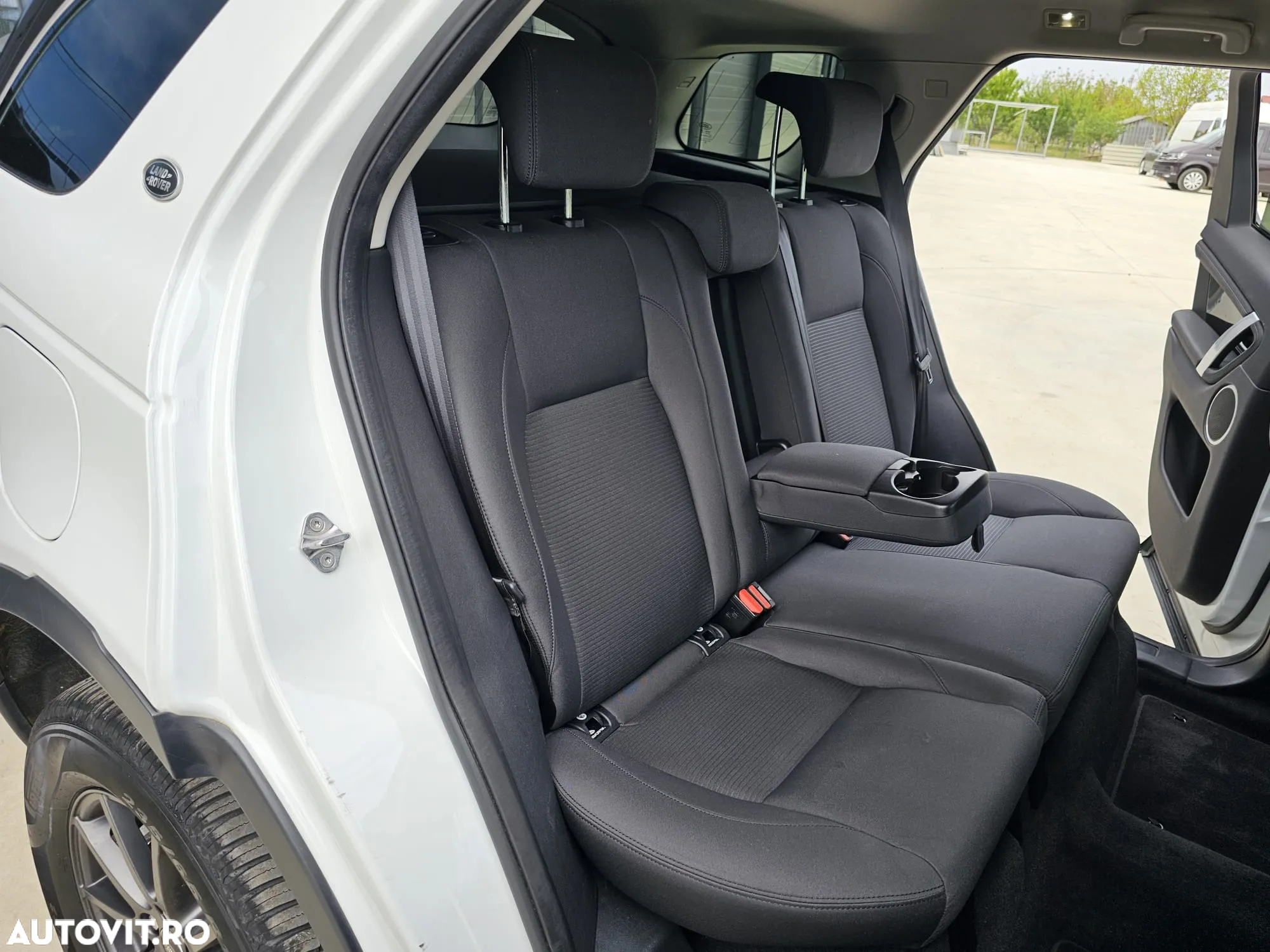Land Rover Discovery Sport 2.0 D200 MHEV Urban Edition - 26
