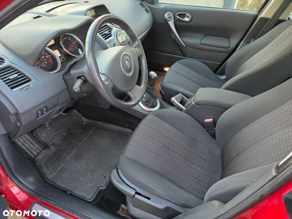 Renault Megane 1.6 16V Luxe Expression - 6