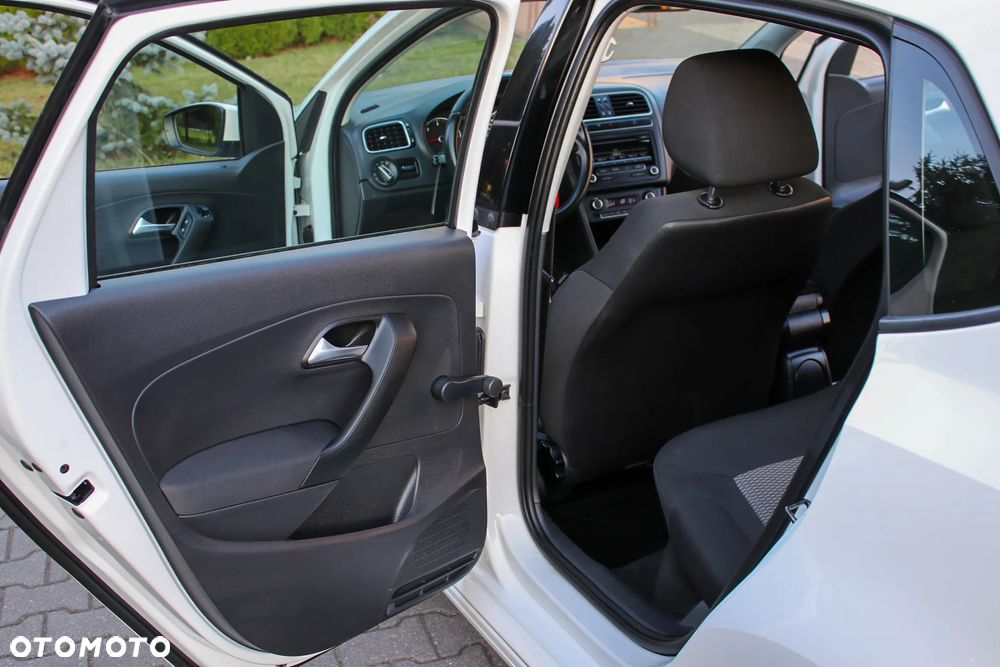 Volkswagen Polo 1.2 TDI DPF BlueMot (89g) - 30