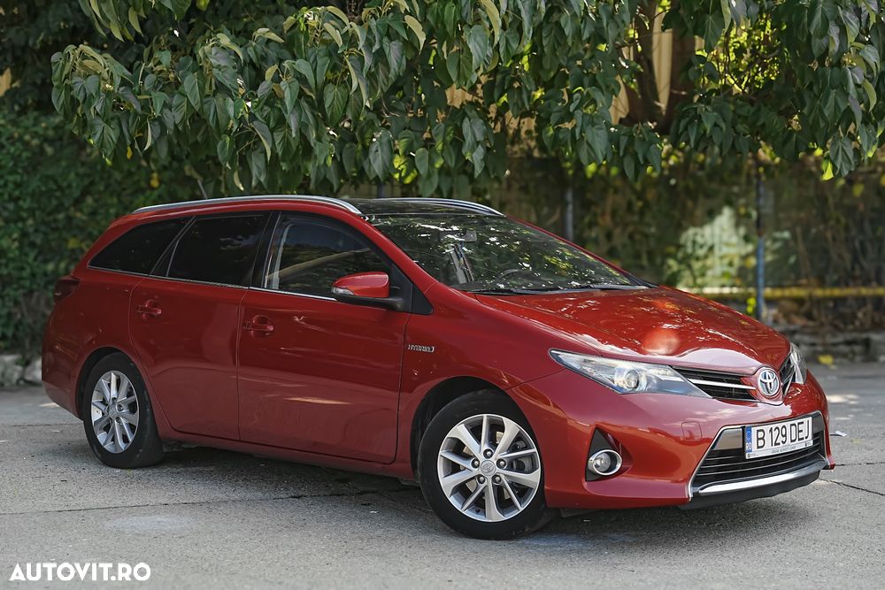Toyota Auris - 2
