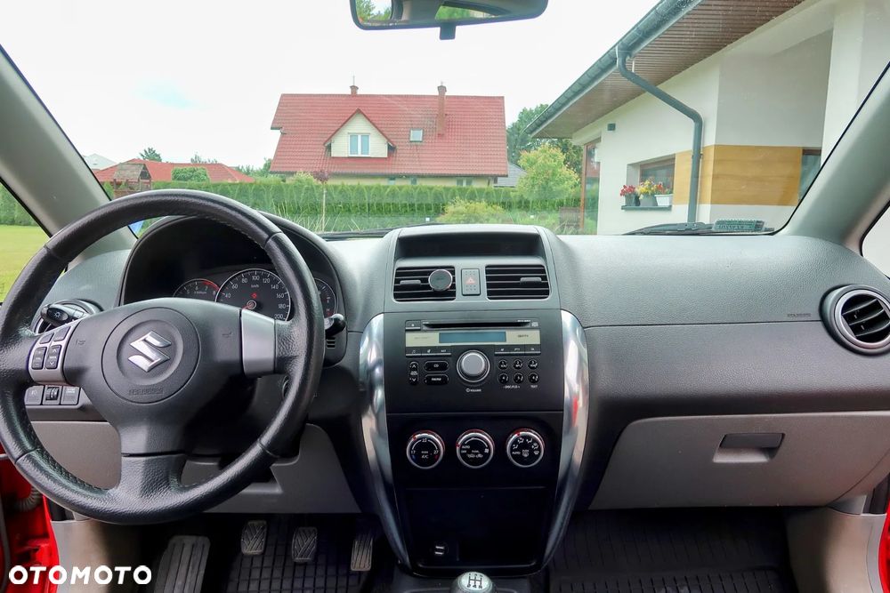 Suzuki SX4 - 5