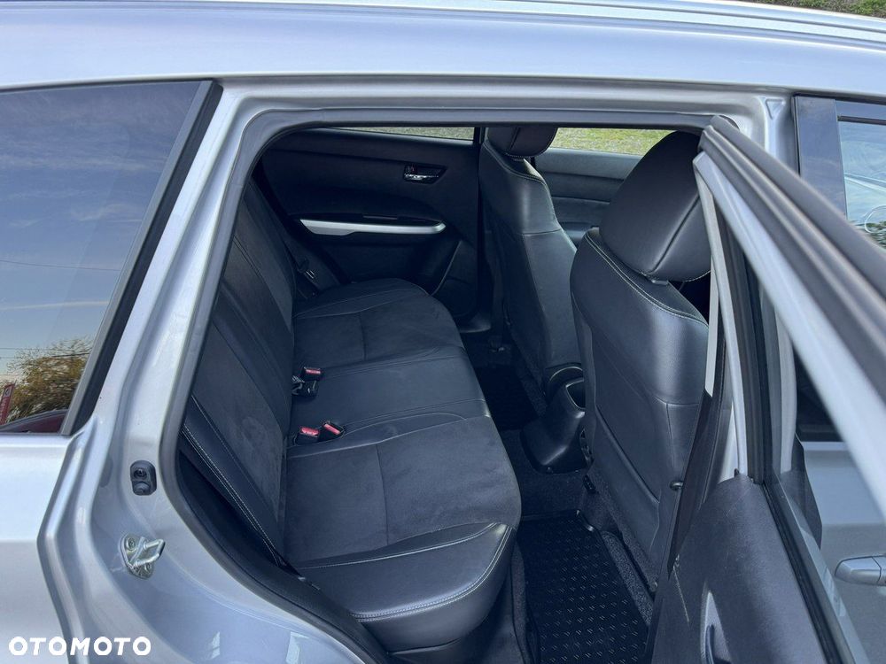 Suzuki Vitara - 16