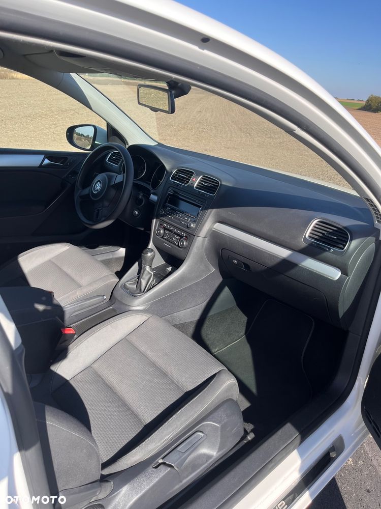 Volkswagen Golf - 3