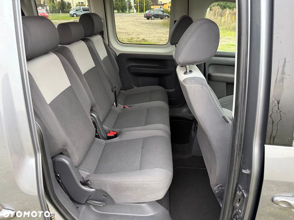 Volkswagen Caddy 1.6 (7-Si.) Edition 30 - 8