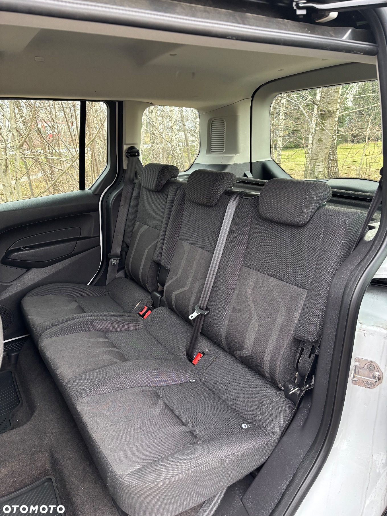 Ford Tourneo Connect 1.0 EcoBoost Start-Stop Ambiente - 8