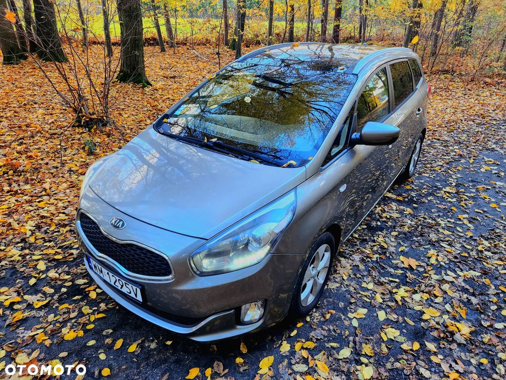 Kia Carens 1.7 CRDi XL 7os - 10