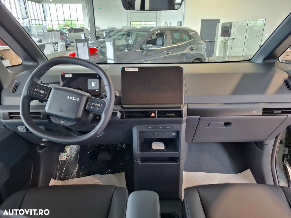 Kia PV5 Passenger - 5