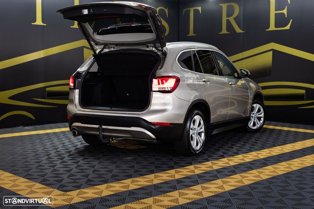 BMW X1 25 e xDrive Line Sport - 7