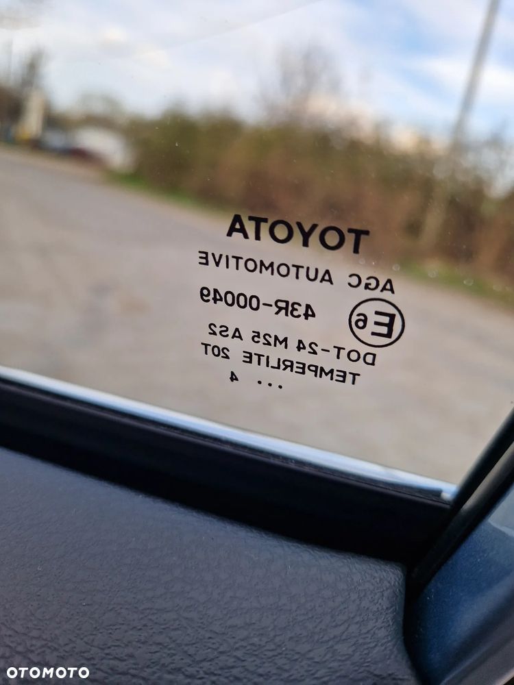 Toyota Auris 1.33 VVT-i Comfort - 21