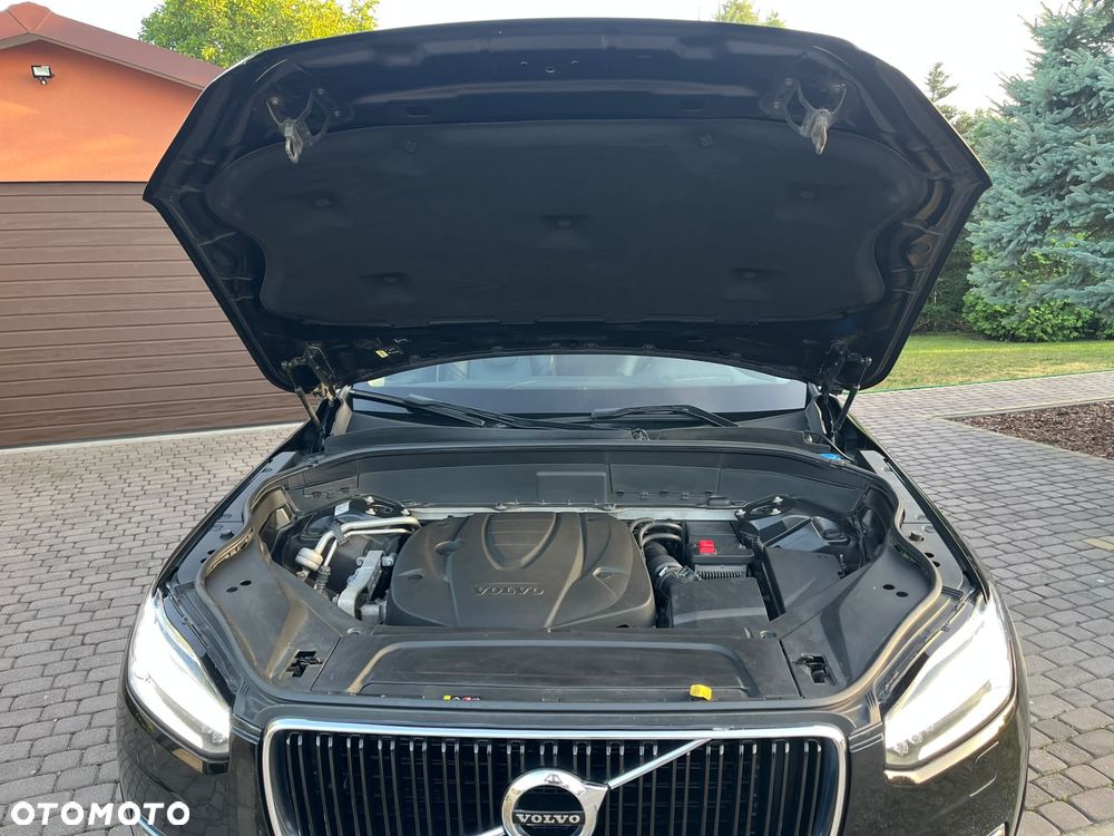 Volvo XC 90 D5 AWD Momentum 7os - 10