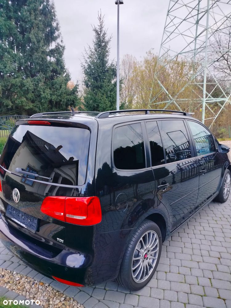 Volkswagen Touran - 7