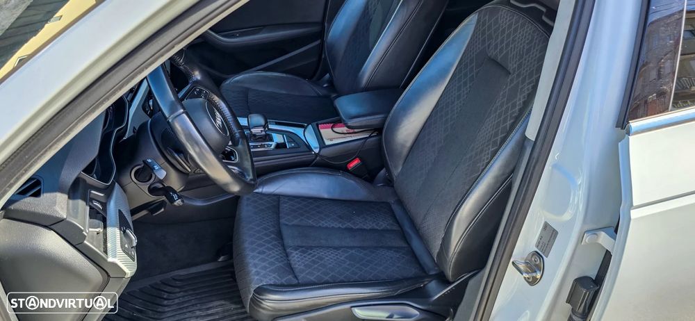 Audi A4 Avant 2.0 TDI DPF clean quattro S tronic S line Sport Pack - 19