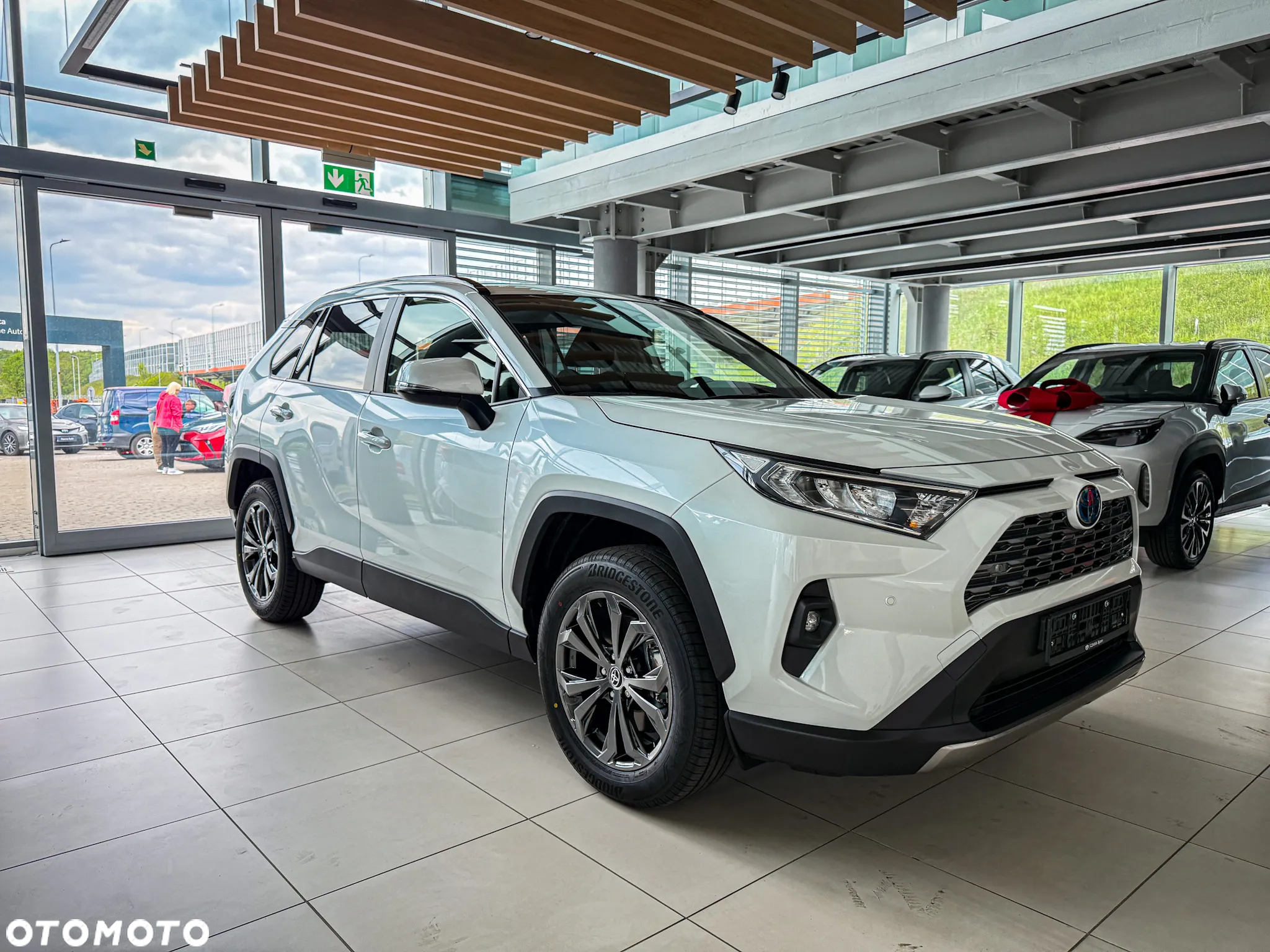 Toyota RAV4 - 5