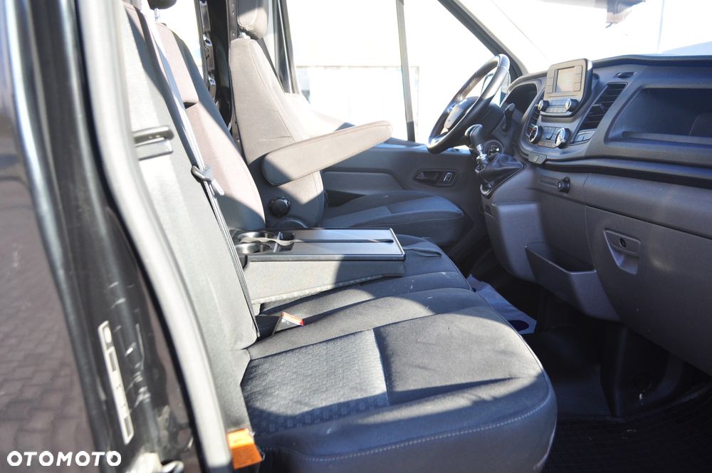 Ford transit - 12